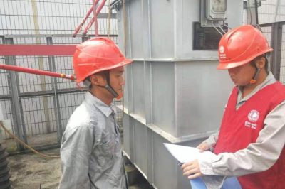 110千伏方家?guī)X變電站開展電容器支柱瓷瓶斷裂更換工作，及時(shí)消除設(shè)備缺陷，
